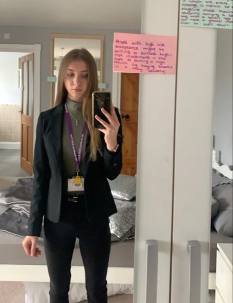 Black Trousers And Blazer Outfit, College Blazer Outfit, Formal Outfits For Women Blazer, School Outfits Sixth Form Modest, Blazer College Outfit, Formals For College Women, Work Outfits College, Formal Outfits For Women With Blazer, Formal Black Blazer Outfits For Women