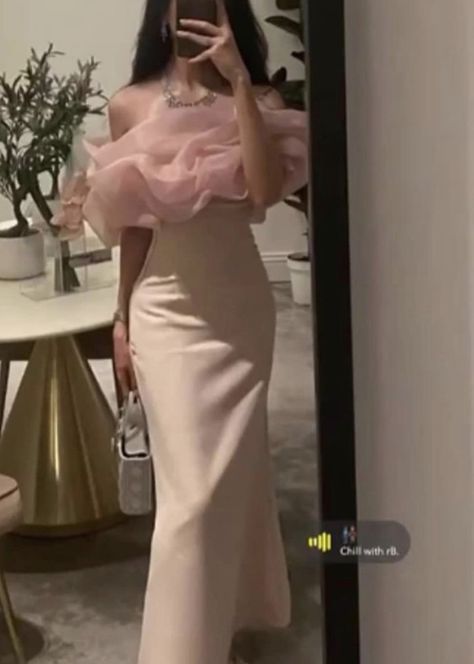 Simple Elegant Dresses, Best Prom Dresses, Wedding Dresses With Flowers, Modest Dresses Casual, Pearl Pink, Ball Gowns Evening, Long Prom Dresses, فستان سهرة, Pink Ruffle