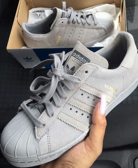 Adidas superstars grey suede Adidas Sl 72, Buty Marki Nike, Skor Sneakers, Grey Adidas, Shoes Outlet, Adidas Superstar Sneaker, Shoe Game, Supergirl, Sneaker Head