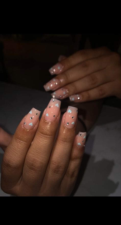 Short Nails Ideas With Rhinestones, Nails With Hearts And Rhinestones, Short Nude Nails With Rhinestones, Short Nails With Heart, Rhinestone Nails Short, Heart Rhinestone Nails, Short Rhinestone Nails, Nail Heart, Short Round Nails