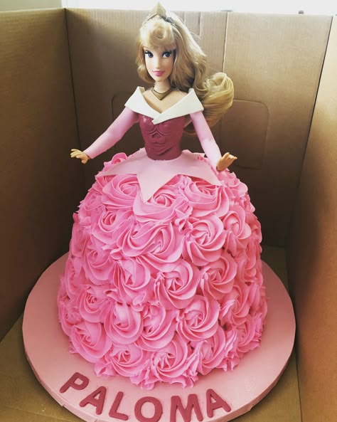 Sleeping beauty Princess Aurora doll cake Sleeping Beauty Doll Cake, Aurora Birthday Cake Sleeping Beauty, Princess Aroura Cake, Princess Aurora Birthday Cake, Aurora Cake Sleeping Beauty, Aurora Cake Ideas, Aurora Princess Cake, Princess Aurora Birthday Party, Aurora Birthday Cake