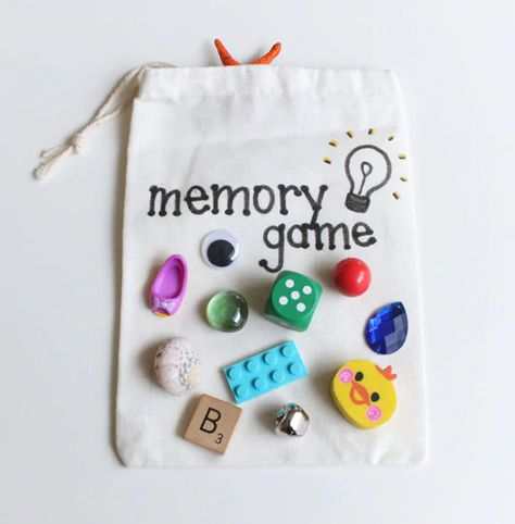 Memory Activities, Kids Restaurants, Classroom Lesson Plans, Teaching Social Skills, Memory Games For Kids, Kids Memories, School Social Work, Daycare Activities, Crafts For Seniors