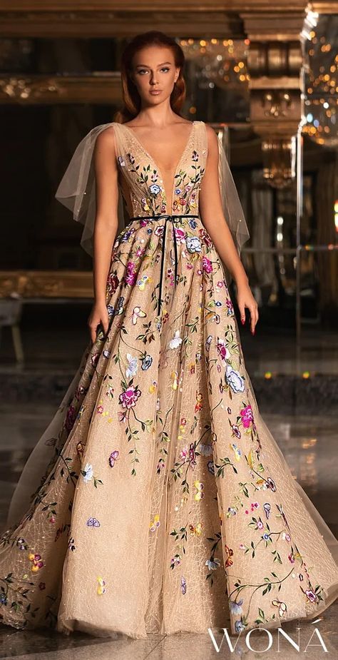 Elegant Dresses For Wedding Guest Classy Style, Elegant Classy Dresses, Evening Dresses Elegant Classy, Dresses Elegant Classy, Elegant Dresses For Wedding Guest, Wedding Guest Gown, Wedding Guest Gowns, Classy Dresses, Elegant Dresses Classy