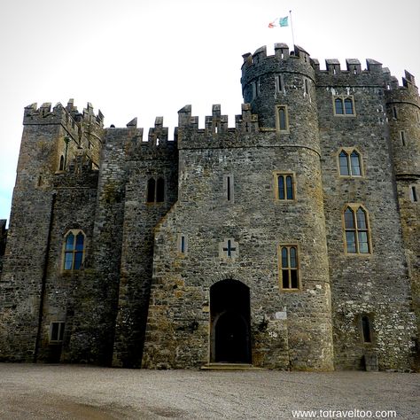 Kilkea Castle, Stay In A Castle, Medieval Castles, Castles In Ireland, The Last Kingdom, Castle Hotel, A Castle, Golf Resort, Medieval Castle