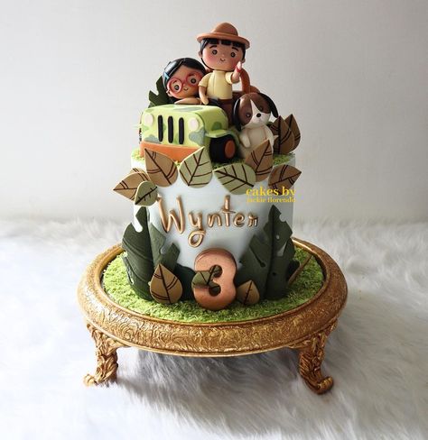 Jackie Florendo on Instagram: “Leo the wildlife ranger #cakesbyjackieflorendo #styledtoyourtaste #jackieflorendo #birthdaycake #weddingcake #cake #cakes…” Leo The Wildlife Ranger Party, Wildlife Cake, Jungle Cakes, Safari Party Favors, Safari Cake, Jungle Cake, Safari Cakes, Safari Party, Cake Inspiration