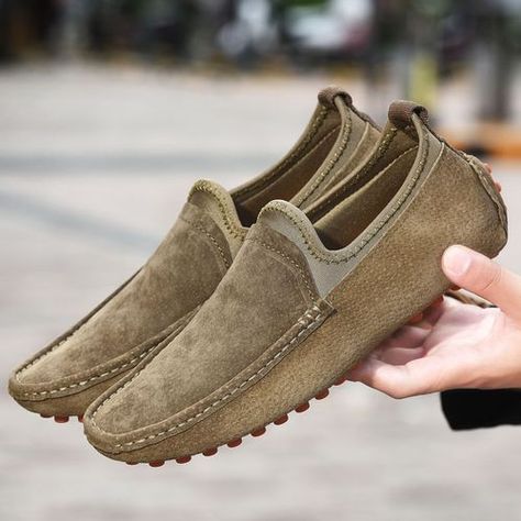 Gents Shoes, Mens Loafers Casual, Loafers Fashion, Classic Loafers, Mens Loafers Shoes, Driving Shoes Men, Shoe Wardrobe, Moccasins Mens, Men Loafers