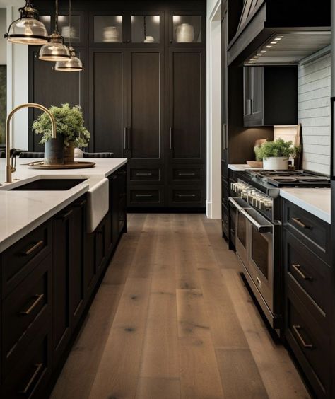 Espresso Brown Kitchen Cabinets, Black And Tan Kitchen, Modern Black Kitchen, Espresso Kitchen, Brown Kitchen Cabinets, Kitchen Goals, Kitchen Floors, Dream Future, Black Kitchen Cabinets