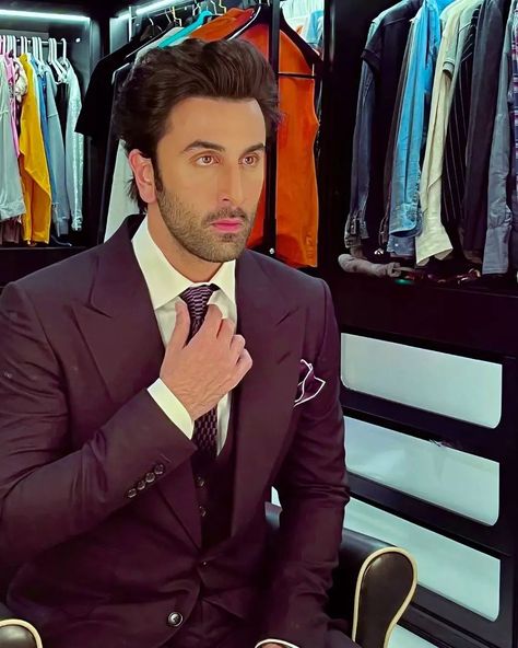 Ranbir Kapoor Hairstyle, Hair Types Men, Captain America Suit, Kathak Dance, Groom Dress Men, Ivory Bridal Shoes, Braided Scarf, Taper Fade Haircut, Asian Men Hairstyle