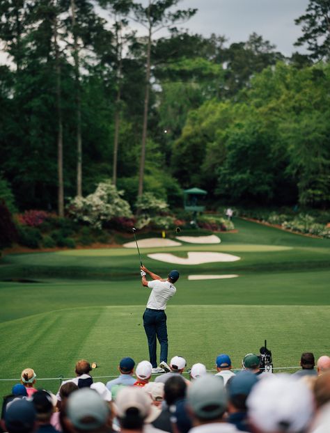 Masters Wallpapers Golf, Vintage Masters Golf, St Andrews Golf Course, Golf Wallpaper Aesthetic, Augusta National Golf Club Wallpaper, The Masters Aesthetic, Golfing Aesthetic, Augusta Masters, Golf Wallpaper