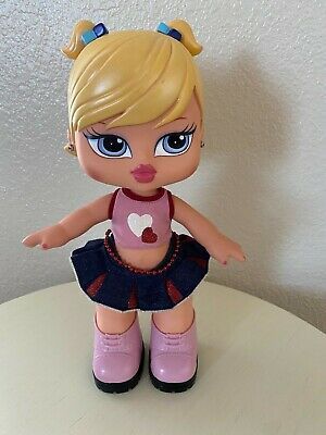 Chloe Bratz, Baby Bratz, Bratz Girls, Baby Alive Dolls, Big Baby, Baby Alive, Hello Kitty Items, Bratz Doll, How Big Is Baby