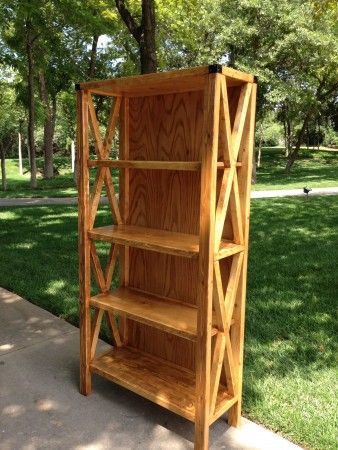 Bookshelf Diy, Intarsia Wood Patterns, Diy Bookshelf, Rustic Bookcase, Diy Projects Plans, Bookcase Display, Woodworking Plans Pdf, Desain Furnitur Modern, Book Stand