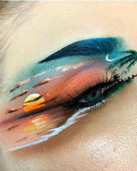 Awesome Makeup Looks, Eye Makeup Art Drawings, Amazing Makeup Looks, Makeup Designs Art, Art Makeup Creative, Make Up Artistique, Fantasy Makeup Ideas Creative, Eye Art Makeup, Extreme Makeup Looks