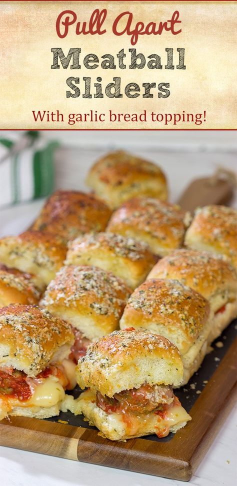 Lodge Recipes, Meatball Sliders Recipes, Meatball Sliders, Bread Toppings, Football Appetizers, Slider Sandwiches, Sandwich Ideas, Scrumptious Food, Amazing Appetizers