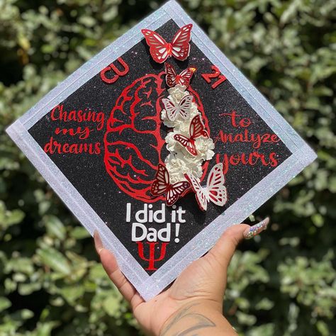 Vinyl Graduation Cap, Red Cap Ideas For Graduation, Graduation Cap With Butterflies, Graduation Cap Designs Red And Black, Red Cap Decoration Graduation, Highschool Grad Caps, Psychology Graduation Cap Ideas, Psychology Cap Decoration, Graduation Cap Designs Psychology