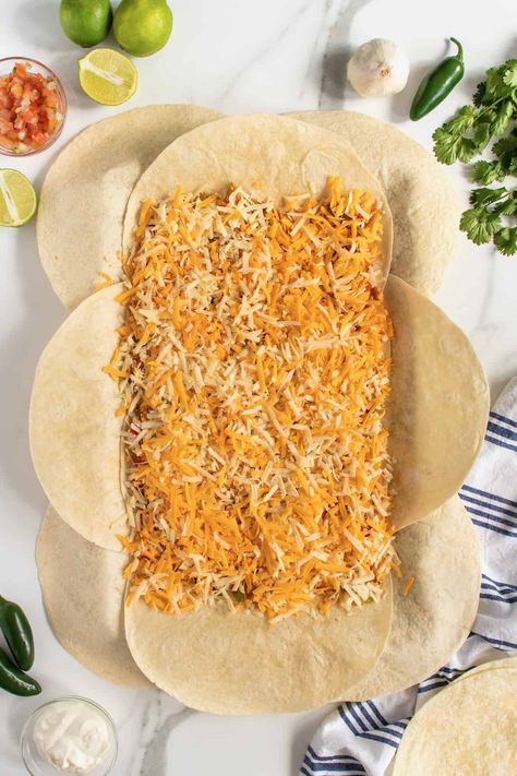 Sheet Pan Fajita Quesadilla, Sheet Pan Quesadillas Recipes, Sheet Cake Quesadillas, Quesadilla Recipes Sheet Pan, Chicken Sheetpan Quesadilla, Chicken Fajitas Lasagna, Sheet Pan Chicken Quesadilla Recipes, Buffalo Chicken Sheet Pan Quesadilla, Chicken Fajita Casserole With Tortillas