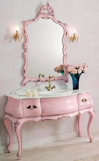 Bebe'!!! Perfect sink Camera Shabby Chic, Commode Shabby Chic, Baños Shabby Chic, Shabby Chic Decorating, Makeup Vanities, Styl Shabby Chic, Pink Saturday, Pink Vanity, Pink Furniture