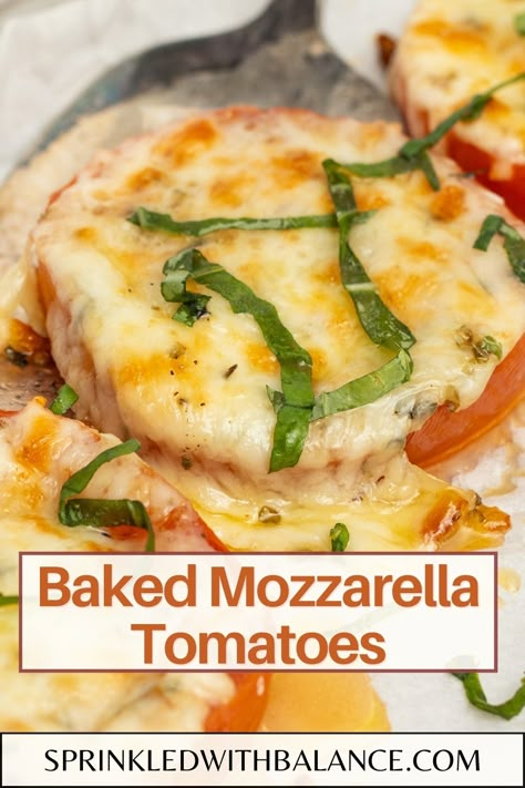 Baked Tomatoes with Mozzarella Tomato Mozzarella Appetizer, Baked Tomato Slices, Baked Tomatoes With Mozzarella, Tomatoes With Mozzarella, Baked Tomato Recipes, Baked Mozzarella, Quick Side Dish, Baked Appetizers, Sea Food Salad Recipes