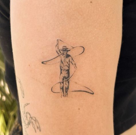 Little People Tattoo, Cowboy Tattoo For Women, Patch Work Tattoos, Cowboy Lasso, Patch Work Tattoo, Trajes Country, Cowboy Tattoos, Tattoo Tiny, Funky Tattoos