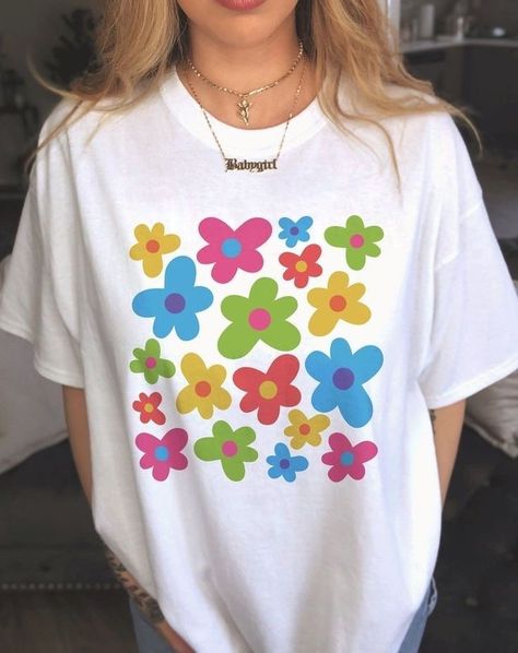 Harper Kelly | Puck Shy | Carolina Comets series | Teagan Hunter Indie Clothes Aesthetic, Indie Clothing, Painted Clothes Diy, Indie Clothes, Spiritual Shirts, Neon Flowers, Clothes Trendy, T Shirt Flowers, 2000s Aesthetic