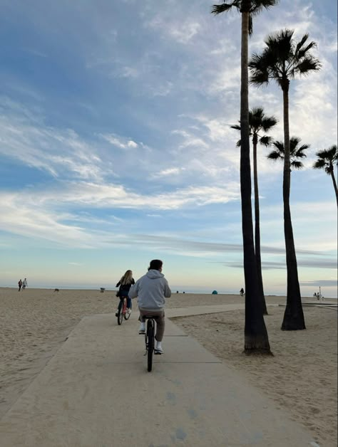 newport beach california, beach pictures, bike photo idea, bicycle picture, sunset photo inspo, palm tree pictures, socal, beach aesthetic, instagram picture inspo Palm Beach California, Biking At The Beach, Newport California Aesthetic, Summer In California Aesthetic, California Trip Aesthetic, Socal Summer Aesthetic, Beach Bike Ride Aesthetic, Newport Beach Aesthetic, Newport Beach California Outfits