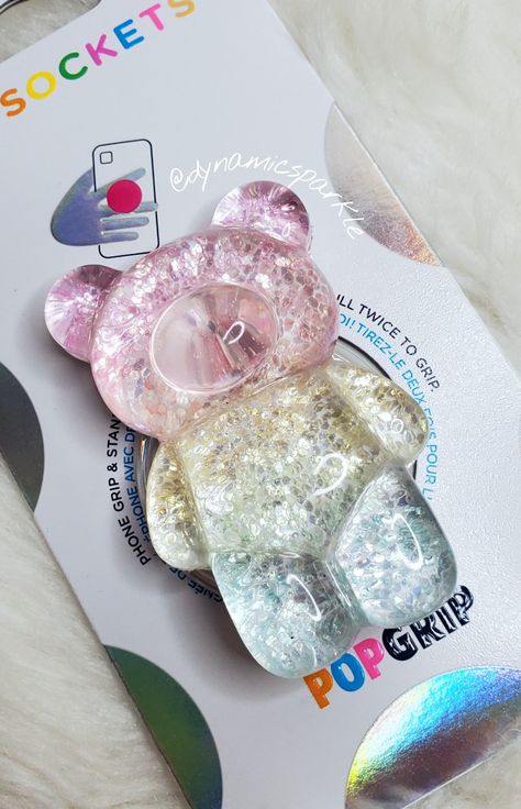 Bear Popsocket, Popsockets Aesthetic, Pocket Socket, Cute Popsockets, Candy Phone Cases, Popsockets Phones, Candy Lips, Rosé Birthday, Pop Sockets