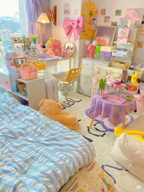 Kidcore Bedroom, Habitacion Aesthetic, Pastel Rooms, Aesthetic Peach, Cosy Decor, Colorful Room Decor, Colorful Apartment, Cute Bedroom Ideas, Room Redesign