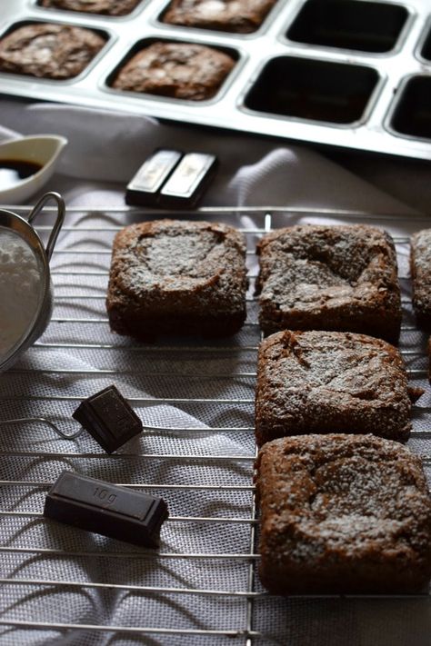 Brownies In Pampered Chef Brownie Pan, Brownies In Mini Loaf Pan, Wilton Brownie Pan Recipes, Brownie Squares Mini, Pampered Chef Brownie Pan Brownies, Mini Brownie Pan Recipes, Individual Brownie Pan Recipes, Pampered Chef Brownies, Brownies Sheetpan