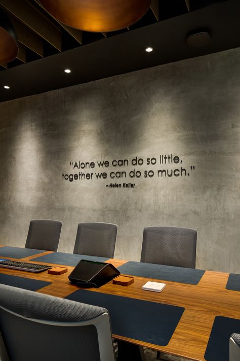 Dimensional letters are applied to a distressed conference room wall to display an inspiring quote by Helen Keller. Conference Room Wall Art, Startup Office Design Inspiration, Woman Conference Decorations, Office Startup Design, Tech Office Design Workspace Inspiration, Corporate Office Wall Art, Boardroom Aesthetic, Board Room Design Corporate, Creative Director Office