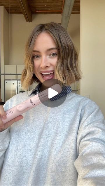 L’ange Hair on Instagram: "Tag a friend who needs a Le Duo 🩷" Lange Le Vogue Hair Tool, Slight Bend In Hair How To, L’ange Le Duo Tutorial, Lange Le Duo Short Hair, Bends In Hair, L’ange Le Duo Tutorial Short Hair, L’ange Hair Tutorial, Le Duo Hair Styles, Le Duo Lange Tutorial Short Hair