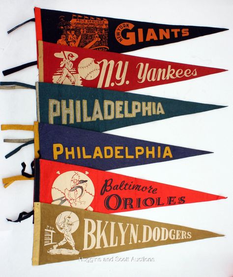 Team Pennants, Ball Logo Design, Pennant Design, Vintage Pennants, Baseball Pennants, Pennants Vintage, Sport Theme, Ball Logo, Sports Flags