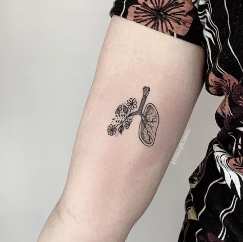 Flowery Lung Tattoo Its Your Breath In Our Lungs Tattoo, Cute Medical Tattoos, Matching Medical Tattoos, Tree Lung Tattoo, Lung Tattoos For Women, Small Anatomy Tattoos, Small Lung Tattoo Ideas, Respiratory Therapist Tattoo Ideas, Lung Tattoo Ideas Just Breathe