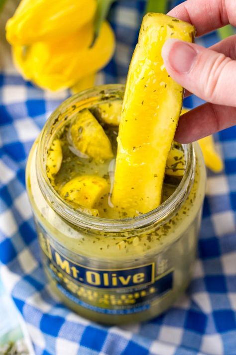 Ranch Pickles, Sweet Chili Dipping Sauce, Grandma Recipes, Pickle Recipes, Pickles Recipe, Prepared Eggs, Dill Pickles, Homemade Pickles, Crispy Fried Chicken