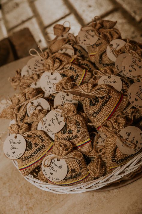 Colombian Theme Wedding, Venezuelan Wedding Ideas, Traditional Colombian Wedding, Colombian Inspired Wedding, Mexican Colombian Wedding, Cartagena Wedding Decor, Colombian Wedding Favors, Colombian Wedding Food, Medellin Colombia Wedding