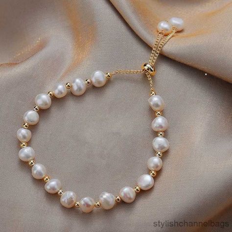 none Bridesmaid Jewelry Set, Natural Pearl Jewelry, Gelang Manik-manik, Bridesmaid Pearls, Pearl Bracelets, Bangles For Women, Gelang Manik, Jewelry Accessories Ideas, Bridesmaid Jewelry Sets