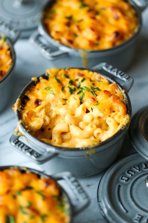 Baked Mac and Cheese - Damn Delicious Classic Mac And Cheese, Bake Mac And Cheese, Baked Mac And Cheese Recipe, Easy Mac And Cheese, Best Mac And Cheese, Baked Mac N Cheese, Baked Macaroni, Mac And Cheese Recipe, Baked Mac