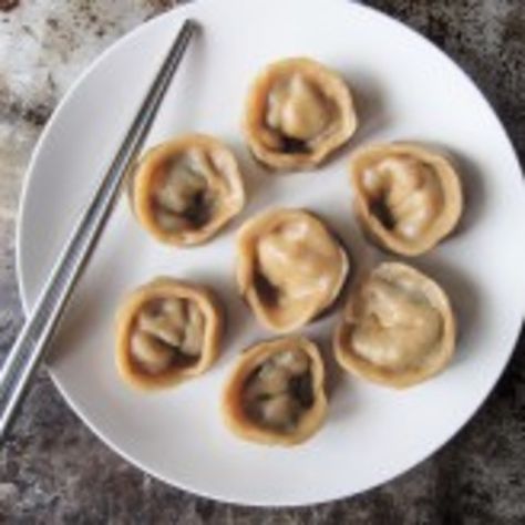 Paleo Dumplings, Paleo Appetizers, Autoimmune Paleo Recipes, Aip Paleo Recipes, Dumpling Dough, Steamed Dumplings, Autoimmune Paleo, Aip Recipes, Flash Fiction