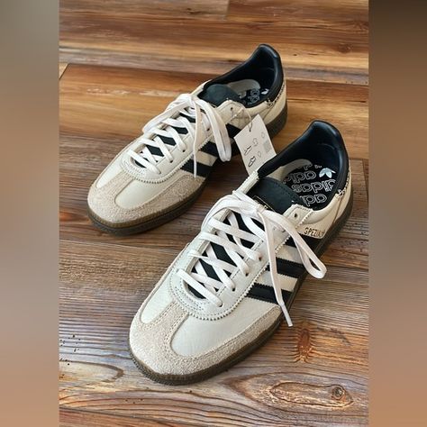 Women’s Handball Spezial ‘Wonder White Black’
New - Never Used | Size 7.5 Adidas Handball Spezial, Adidas Handball, Adidas Shoes, New Black, White Black, White And Black, Size 7, Wonder, Adidas