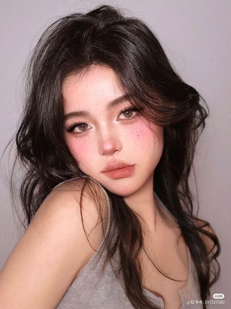 Makeup Ala Korea, Makeup Asia, Bear Makeup, Freckles Makeup, Asian Makeup Looks, Chinese Makeup, Makeup Pengantin, Doll Eye Makeup, Ethereal Makeup