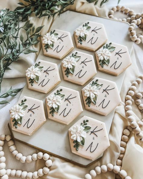 Wedding Cake & Cookie Designer (@k_sweetdesigns) • Instagram photos and videos Vow Renewal Cookies Decorated, Wedding Cookies Sage Green, Wedding Gingerbread Cookies, Wedding Shower Cookies Decorated Simple, Floral Wedding Cookies Decorated, Vintage Wedding Cookies, Initial Wedding Cookies, Simple Wedding Cookies Royal Icing, Dusty Blue Wedding Cookies