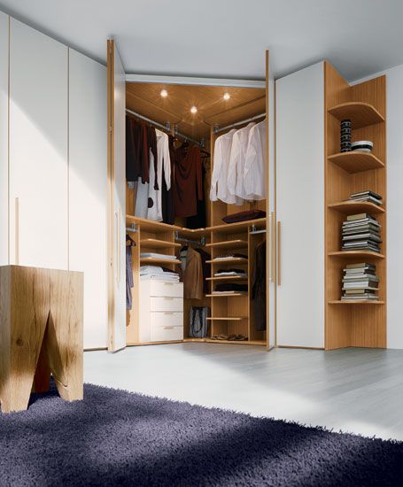 Suggestions For Wardrobe In Small Apartment http://www.homedit.com/suggestions-for-wardrobe-in-small-apartment/ Luxury Wardrobes, Bespoke Wardrobes, Garderobe Design, Corner Closet, Design Ložnic, Bedroom Wardrobe Design, Dressing Design, Corner Wardrobe, Modern Style Bedroom