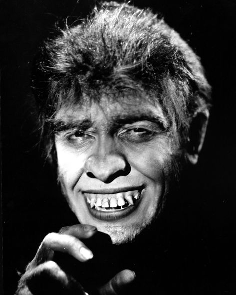 Mr. Hyde Universal Monsters Art, Hollywood Monsters, Classic Monster Movies, Dr Jekyll And Mr Hyde, Fredric March, Mr Hyde, Famous Portraits, Dr Jekyll, Mr. Hyde