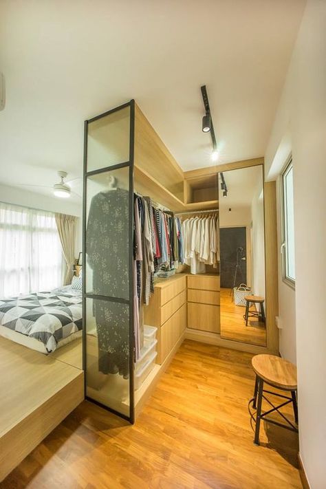 Apartemen Studio, Walk In Closet Design, Bed Platform, Wardrobe Room, Bedroom Closet Design, Bilik Tidur, Small Room Design, غرفة ملابس, Bedroom Wardrobe