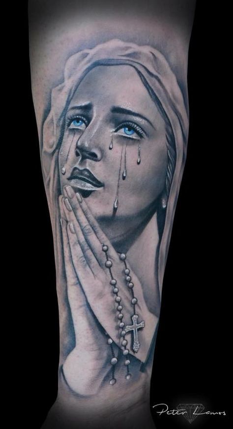 Virgin Mary With Rosary Tattoo, Weeping Mary Tattoo, Mother Mary Tattoo Design, Virgin Mary Tattoo Sleeve, Religious Tattoo Sleeves, Religous Tattoo, Mother Mary Tattoos, Maria Tattoo, Tato Ikan Koi