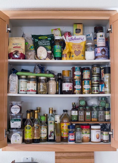 How to Stock a Healthy Pantry | makingthymeforhealth.com Magnetic Spice Tins, Egg Muffins Healthy, Healthy Pantry, Unrefined Coconut Oil, Coconut Palm Sugar, Pantry Essentials, Great Northern Beans, Organic Tomatoes, Health Breakfast