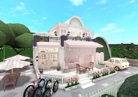 Bloxburg Cafe, Preppy House, Cafe Exterior, Bloxburg House Ideas Aesthetic, Blocksburg Room Ideas￼, Two Story House Design, Bloxburg House Ideas 1 Story, House Decorating Ideas Apartments, Floor Bloxburg