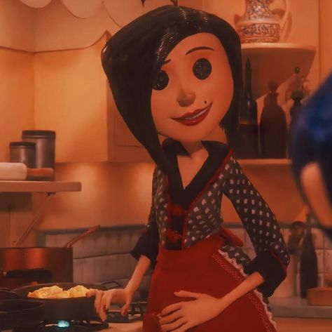 coraline icons // other mother icons // bedlam icons Coraline Parents, Coraline Mom, Coraline Mother, Coraline The Other Mother, The Other Mother Coraline, Coraline Icons, Coraline Other Mother, Other Mother Coraline, The Other Mother