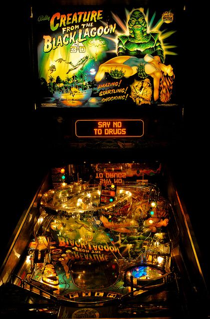 One of the all time great pinball machine - Creature from the Black Lagoon Flipper Pinball, The All, Pinball Art, Vintage Arcade, Pinball Wizard, Creature From The Black Lagoon, Penny Arcade, Pinball Game, The Black Lagoon