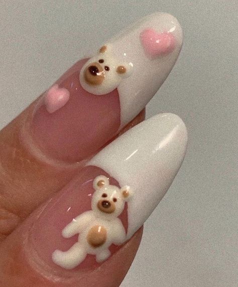 Kawaii Nails Acrylic Almond, Valentines Nail Ideas Pink, Cute Bear Nails Korean, Teddy Bear Nails Acrylic, Erika Titus Nails, Nails Aesthetic 90s, Teddy Bear Nails, Aesthetic Nail Art, Aesthetic Nail