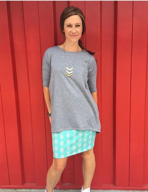 LuLaRoe Irma Tunic over the LuLaRoe Julia Sheath Dress - creates a pencil skirt look and hides the tummy! Lularoe Irma Styling, Outfit Style Ideas, Lula Roe, Lularoe Julia Dress, Lularoe Outfits, Lularoe Julia, Women's Outfits, Lularoe Cassie, Cassie Skirt