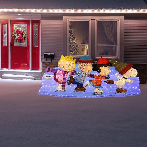 Peanuts 2D Skating Pond Lighted LED Holiday Christmas Yard DÉCOR Brown Christmas Decor, Brown Christmas Decorations, Ice Skating Pond, Charlie Brown Christmas Decorations, Peanuts Gang Christmas, Joy Decorations, Christmas Skating, A Charlie Brown Christmas, Wood Yard Art